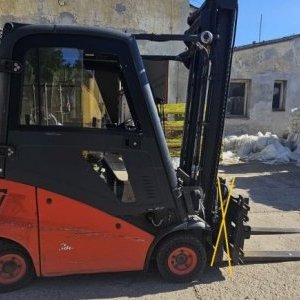 foto 1.6t/4.5m diesel klima Linde H16D stapler kabine